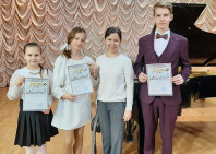 Победители Новомичуриска
